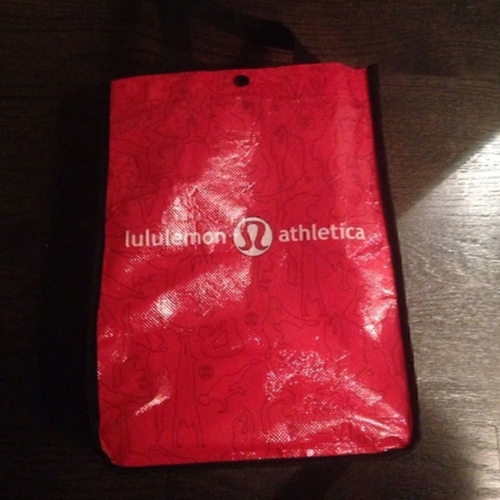 Lululemon bags - 1- 5 small size lulu bags.